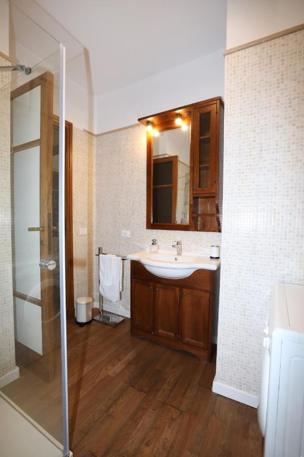 Unique Luxury Apartment And Rooms Rome Exterior photo