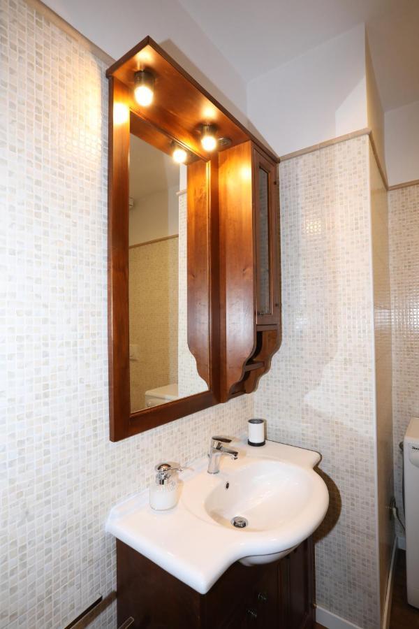 Unique Luxury Apartment And Rooms Rome Exterior photo